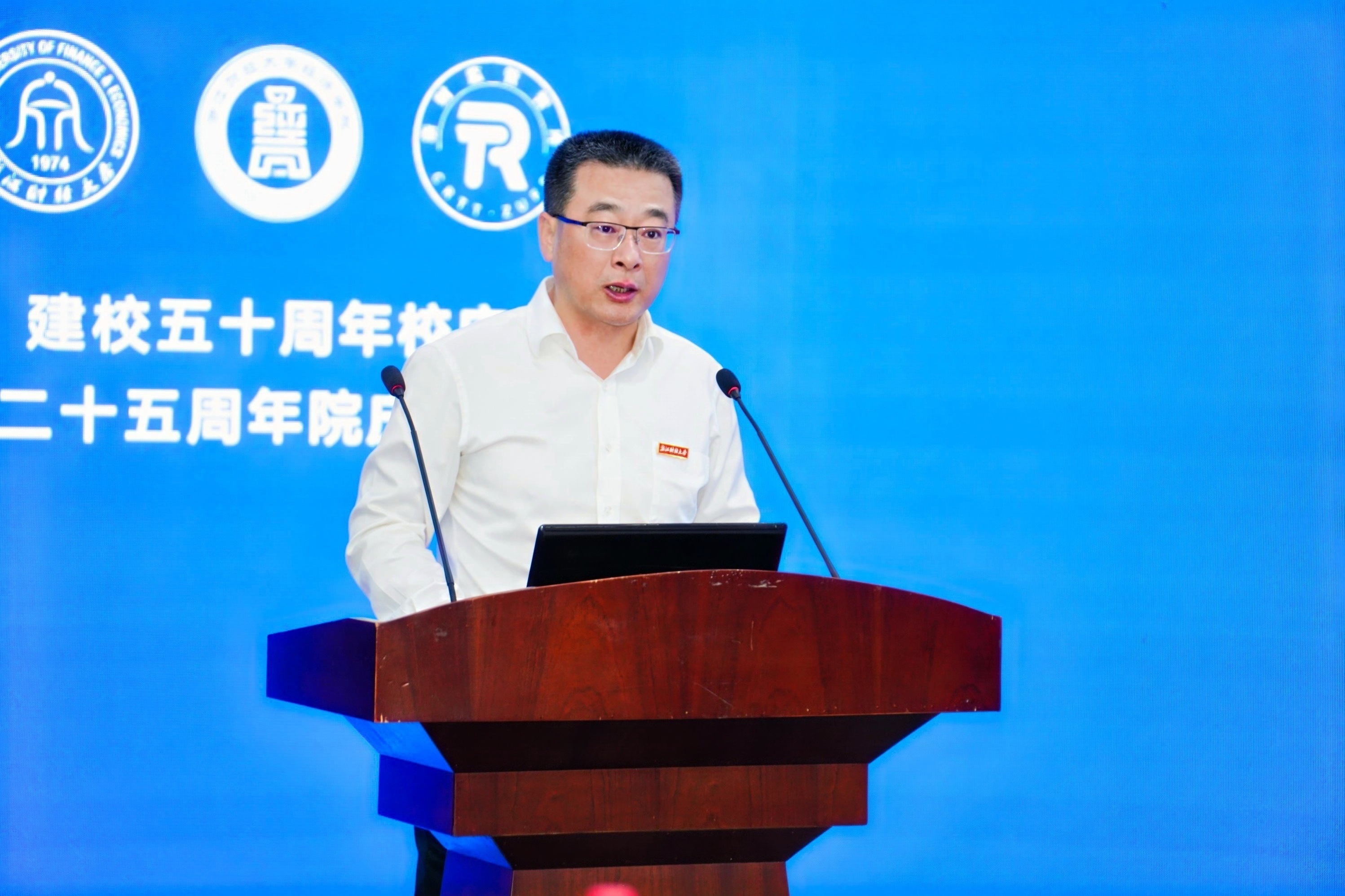 海燕论坛百家乐
