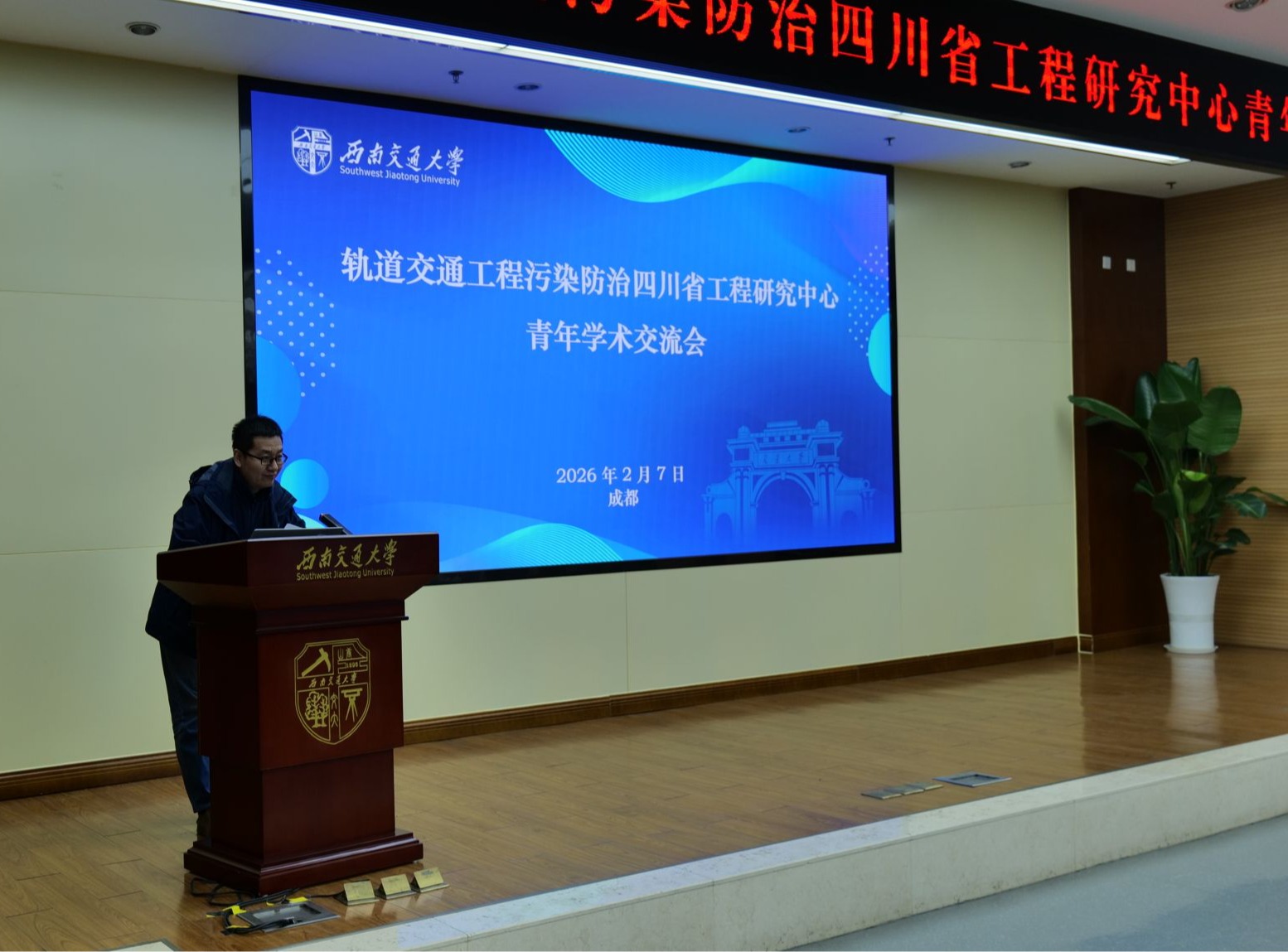 海燕论坛百家乐