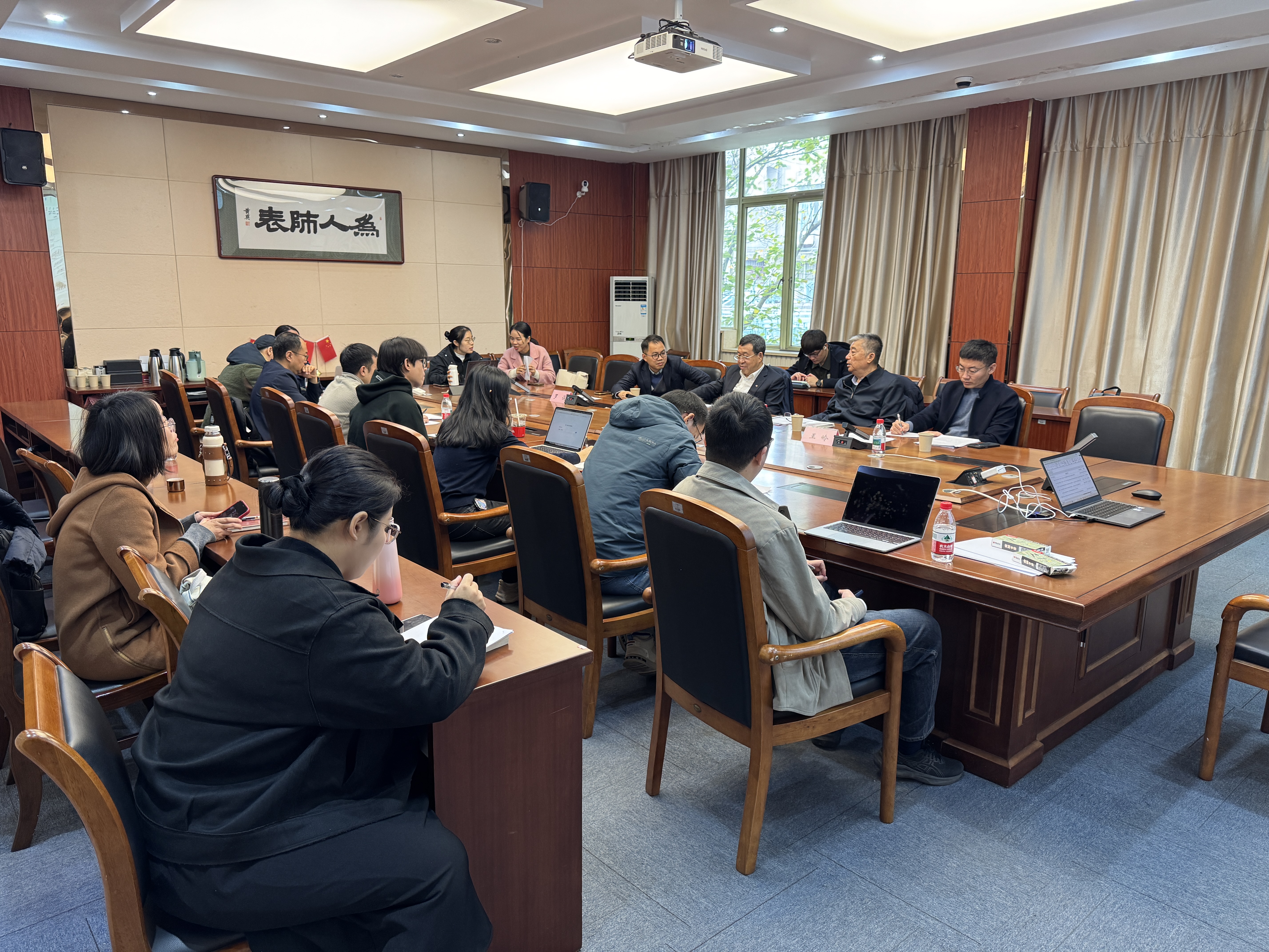 海燕论坛百家乐